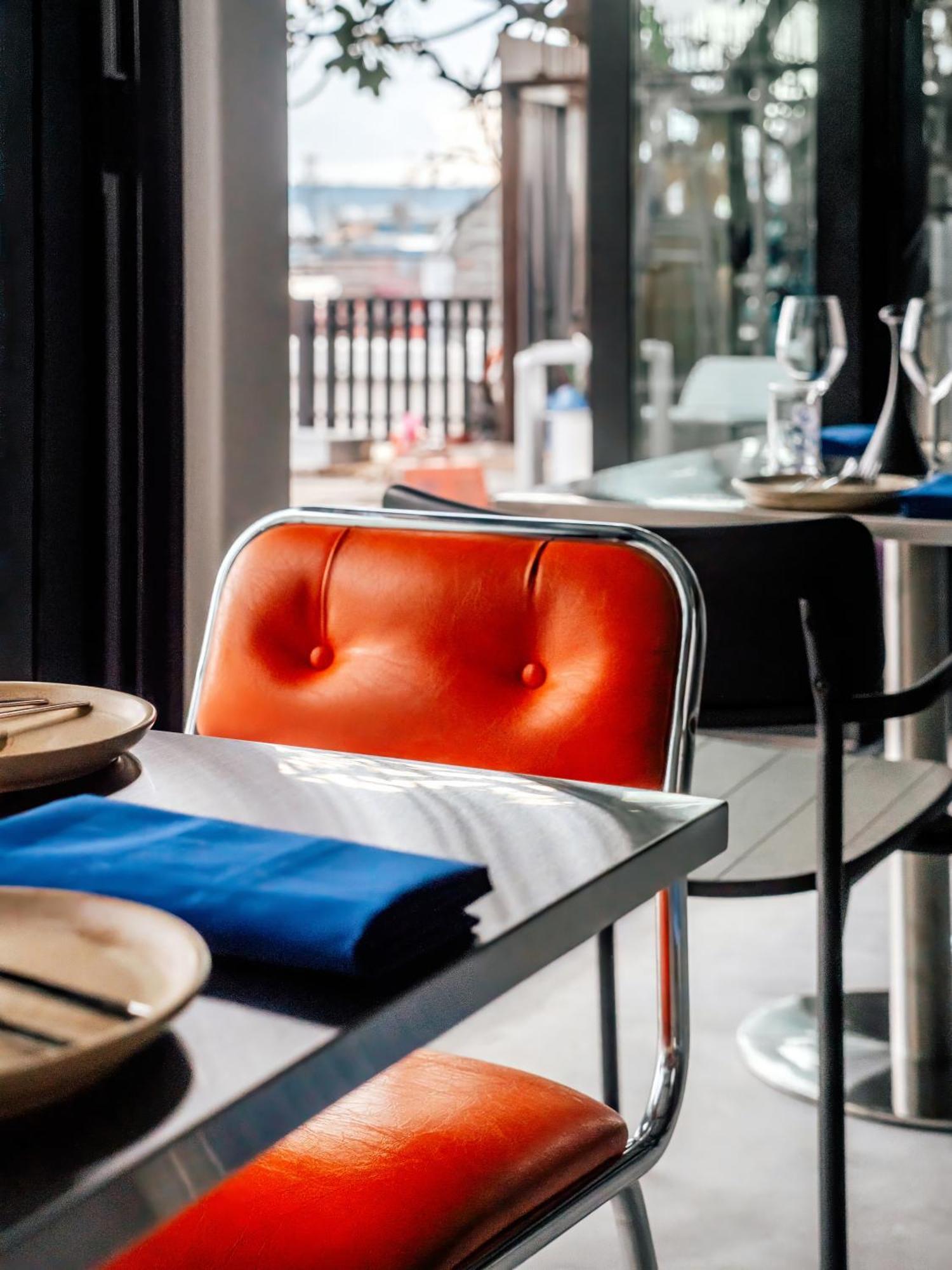 The Standardx, Bangkok Phra Arthit Hotel Luaran gambar